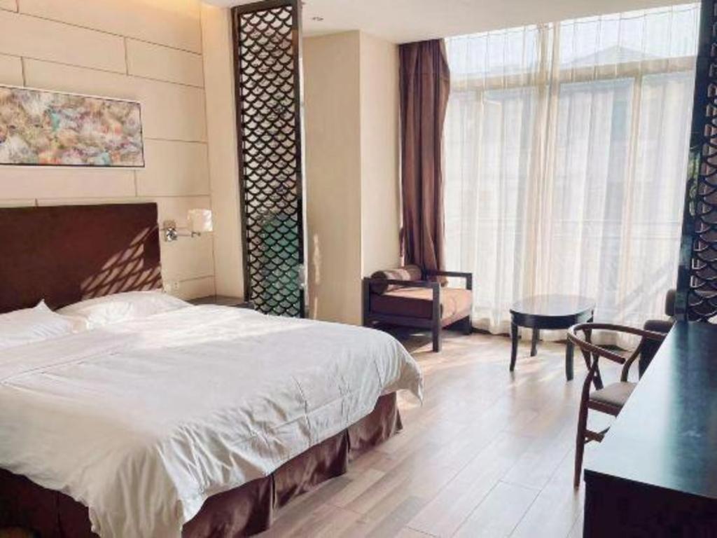 Jinjiang Metropolo Hotel - Liyang Tianmu Lake Changzhou  Buitenkant foto
