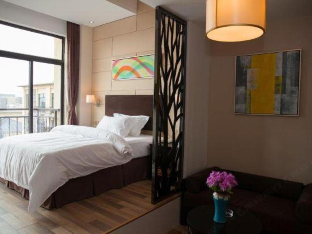 Jinjiang Metropolo Hotel - Liyang Tianmu Lake Changzhou  Buitenkant foto